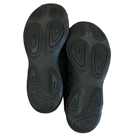 Nike Revolution 4 Running Shoes - Picture 9 of 9